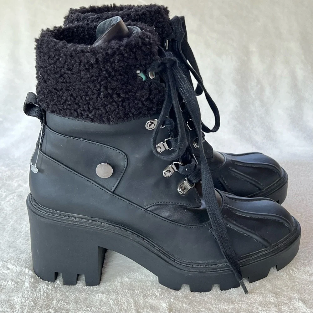 Steve Madden Boots Northern Winter Faux Fur Trim Lug Soles Black SIZE 7 New